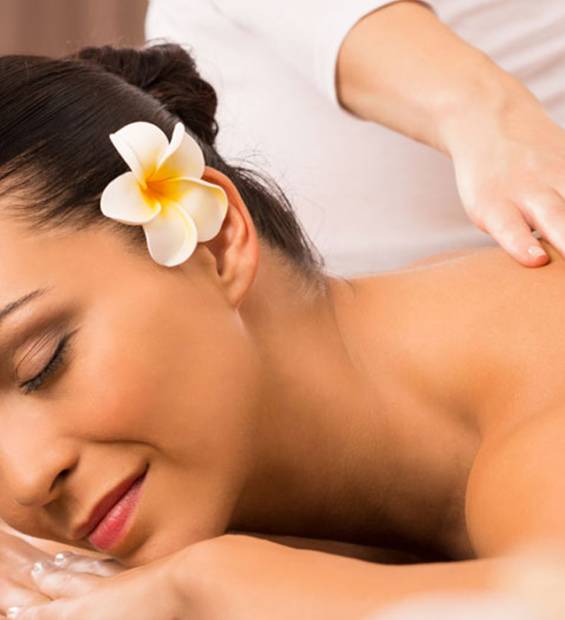 Ayurvedic-massage-with-steam-bath-in-Nagercoil